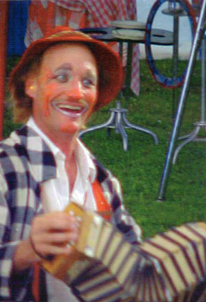 Cheeko with Accordian